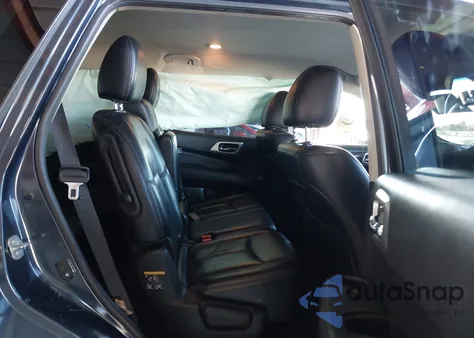 2015 Nissan Pathfinder Sl z USA, uszkodzony, nr VIN 5N1AR2MN5FC710624